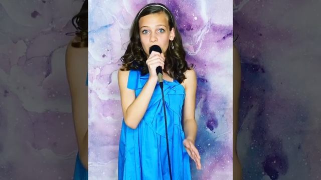 Liliana Tani (𝓛𝓾𝓵𝓾) sings a quick cover of CUPS by Anna Kendrick смотреть онлайн