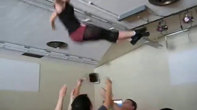 Lifty Toss Thingy #1 смотреть онлайн