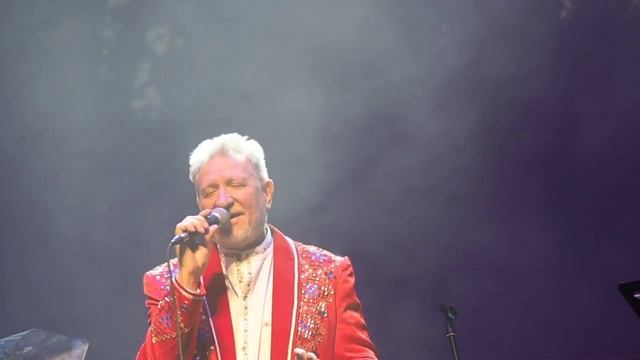 Вераника. Игорь Пеня, "Белорусские Песняры", КЦ "Меридиан" смотреть онлайн