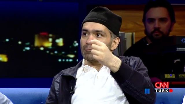 Nazan Şoray, Suat Acar, Arif Erdem, Metin Sırma , Suadiye Burada Laf Çok'a konuk oldu смотреть онлайн