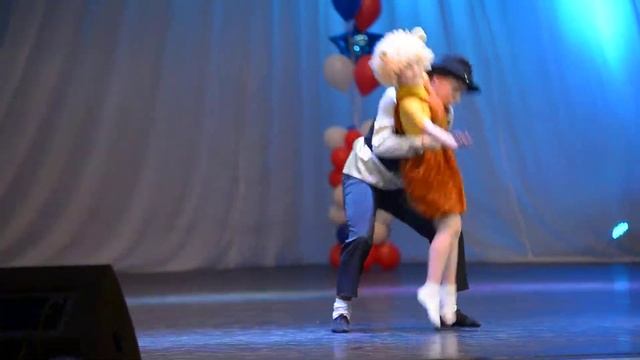 Kerry Christensen The chicken yodel смотреть онлайн