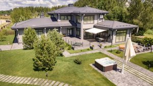 Элитный дом с уникальным интерьером и баней в гольф-клубе