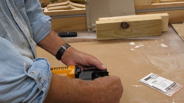Bostitch 651S5 Stapler for Vinyl Siding смотреть онлайн