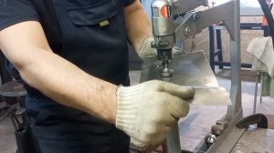 РЕСТАВРАЦИЯ автомобиля в обычном ГАРАЖЕ.