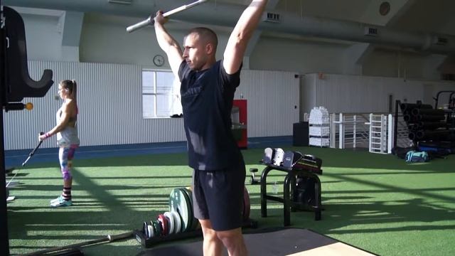 Hang Strict Muscle Snatch смотреть онлайн