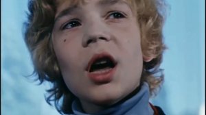 Песня Крылатые качели HQ / фильм Приключения Электроника