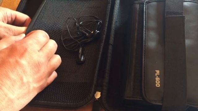 A great 2 dollar case for your Tecsun, or other Shortwave Portable смотреть онлайн