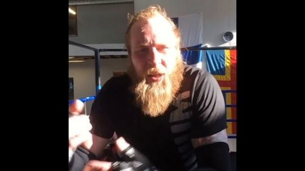 (SMELLS BLOOD) Robert Helenius RELIEVE THE HEADACHES of being a CHAPMION fromTYSON FURY!