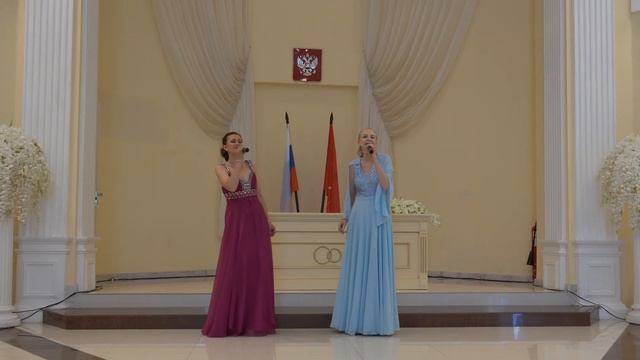 "МОЙ РОЯЛЬ" (муз. О.Лаврова, сл. О.Анофриева) смотреть онлайн