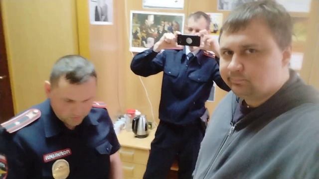 Полиция своими штрафами раздела депутата от КПРФ Абдалкина М.А. до трусов. Самарская Губернская Дум смотреть онлайн
