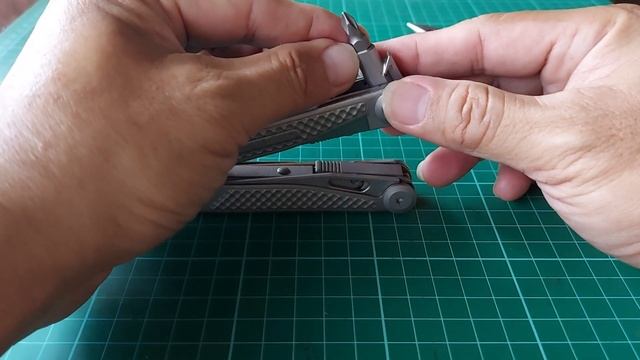 Leatherman Wave 2nd Gen vs Swiss Tech Wave Clone: Comparison and Contrast смотреть онлайн