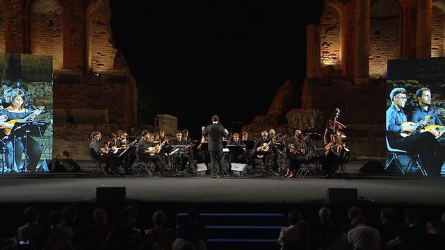 Rapsodia Napoletana Raffaele Calace - Orchestra a plettro Città di Taormina смотреть онлайн