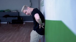 Как правильно делать волну в танце? / Самый легкий способ научиться делать волну телом!