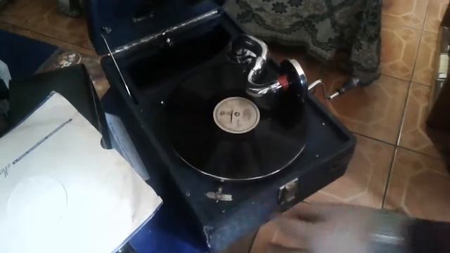 Запуск патефона "Пт-3" Ленинградского завода. смотреть онлайн