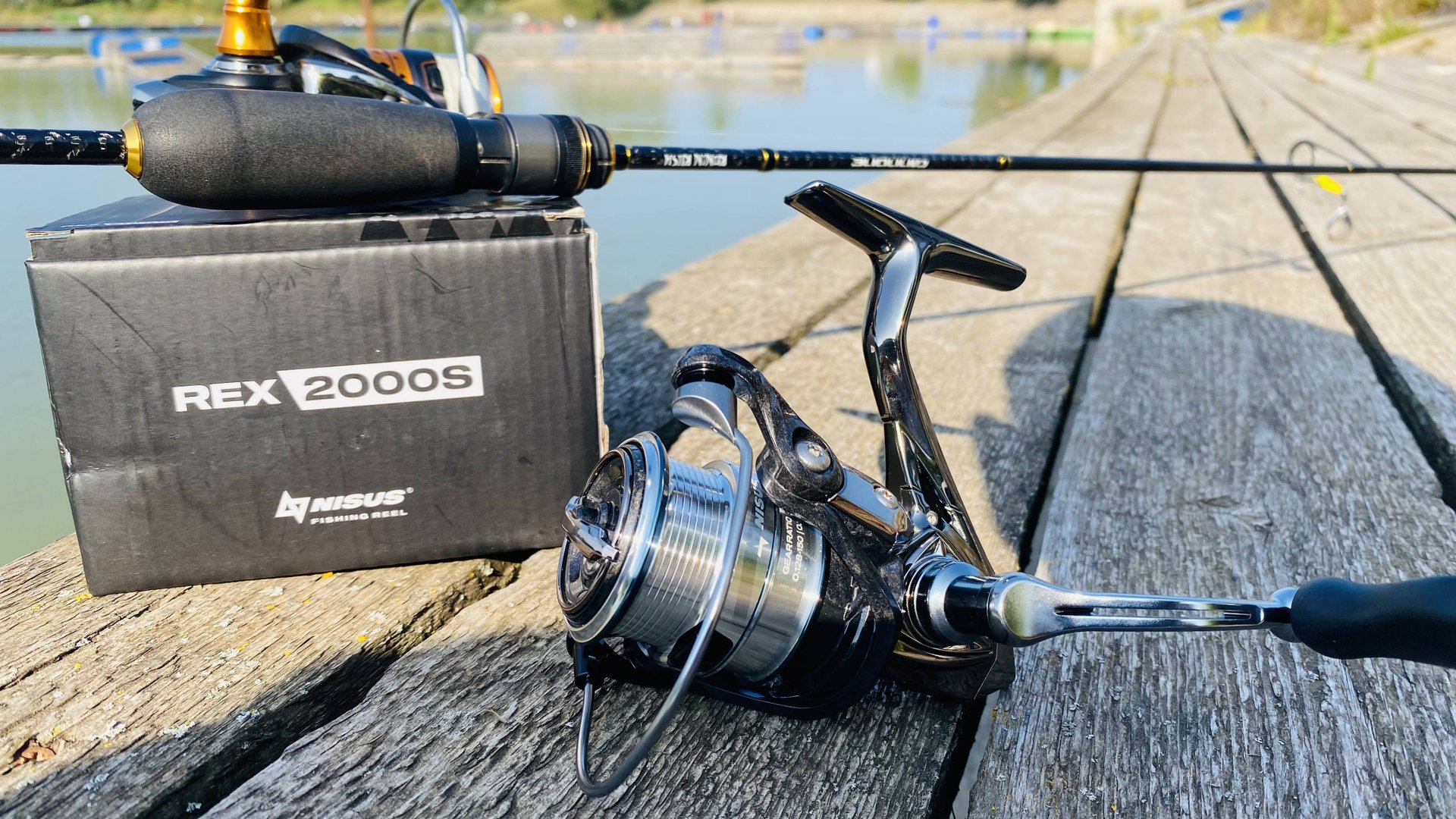 УБИЙЦА Daiwa и Shimano САМАЯ ЛЕГКАЯ КАТУШКА для ультралайта Nisus REX 2000S смотреть онлайн