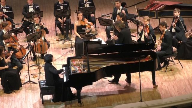 Моцарт   Концерт № 9 для фортепиано с оркестром, Солист-Элисо Вирсаладзе  Дирижер – Алексей Уткин