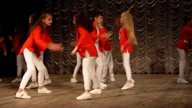 Хіп хоп! Тренди 2019.Сучасна молодь. Новини Тернополя. Бути здоровим і водночас модним і стильним! смотреть онлайн