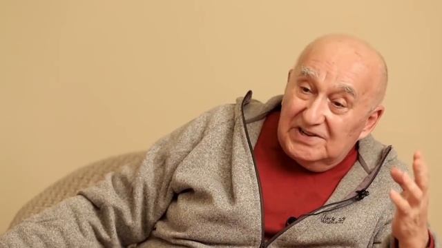 Спор о возникновении жизни. Биофизик vs Философ.