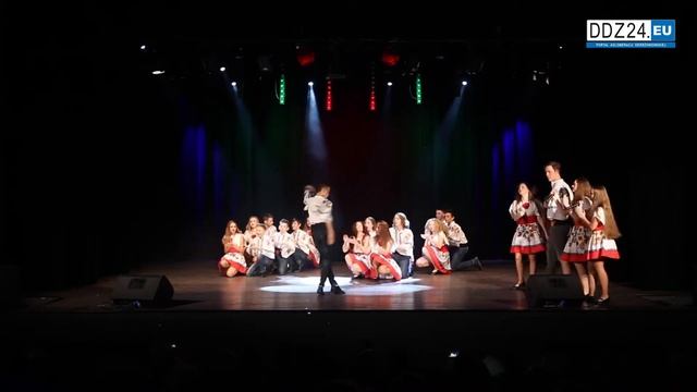 Europa śpiewa i tańczy - Polineziaki "Lipka" смотреть онлайн