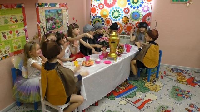 "Муха-Цокотуха". Спектакль в исполнении старшей группы. 2018 год смотреть онлайн