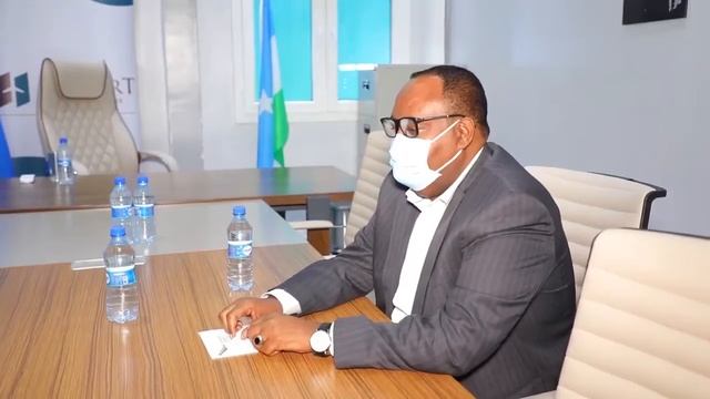 Kulan Dhexmaray Madaxwaynayasha Puntland &Jubaland , Shariif Sheekh iyo Cabdi xaashi muxuu daarna смотреть онлайн