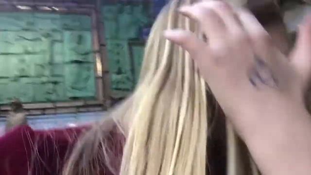 Едим бургеры🍔|Mashka_bellow смотреть онлайн