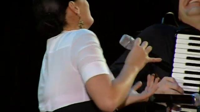 Елена Ваенга - Задымился вечер смотреть онлайн