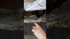 Кингисепп. Volkswagen passat b5. Ремонт порога ч2.