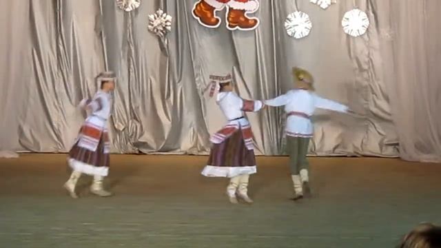 Ансамбль "Стожары"- танец "Кадриля" смотреть онлайн