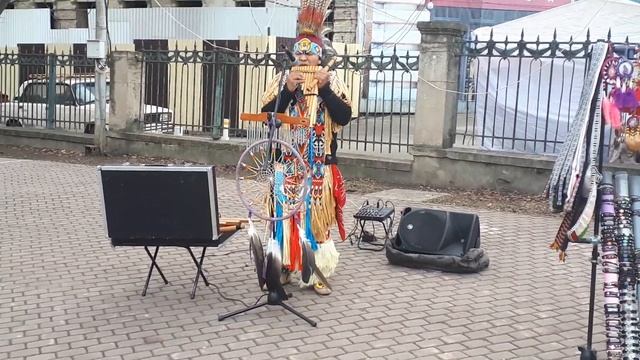 Ессентуки индеец в парке