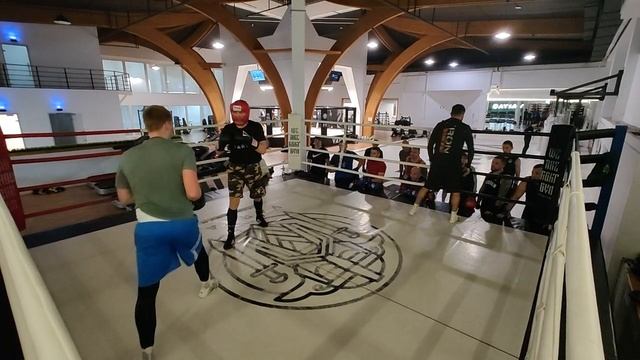 Varyag Fight Gym (Митино). Бокс 04.10.2024 бой #3 смотреть онлайн