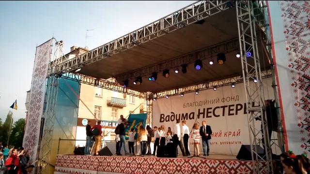 Новомосковск. Герб Украины из пасок. Национальный рекорд Украины установлено! смотреть онлайн