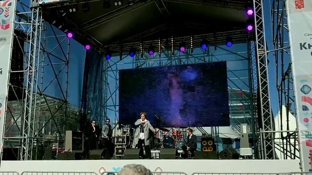 ТНЛ51 ( LIVE Дворцовая) смотреть онлайн