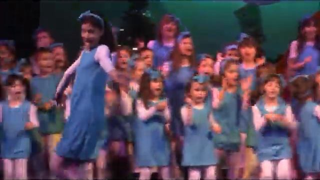 Viktorija Gomboš - Moda смотреть онлайн