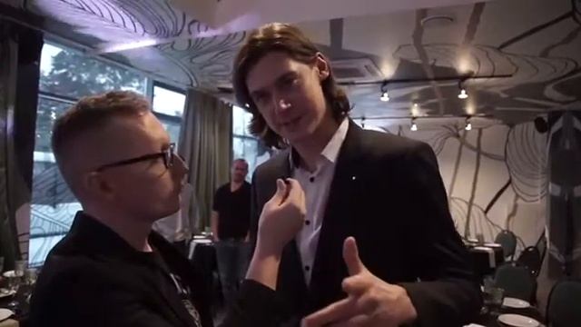 ДЕНЬ РОЖДЕНИЯ ИГОРЯ! CENSORED смотреть онлайн