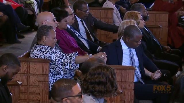 Bishop William Murphy III's optimistic MLK Day sermon смотреть онлайн