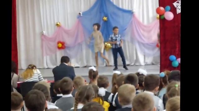 Краснов Сергей - песня "Детство" смотреть онлайн