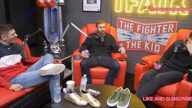 Andrew Santino does HYSTERICAL Texan impersonation w/ Andrew Schulz & Brendan Schaub 🤣😂 смотреть онлайн
