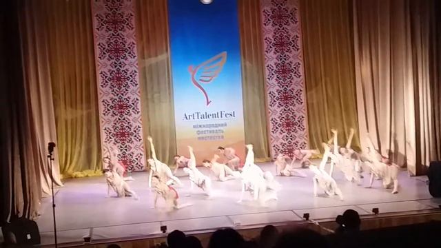 СТУДИЯ СОВРЕМЕННОЙ ХОРЕОГРАФИИ ВЕРНИСАЖ "ВНУТРИ" смотреть онлайн