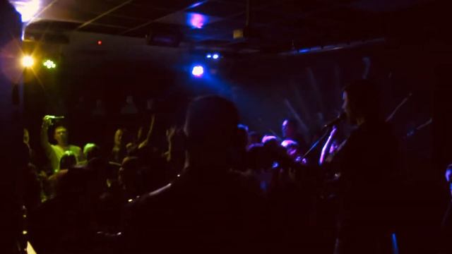 Тень Шута - Дурак и Молния смотреть онлайн