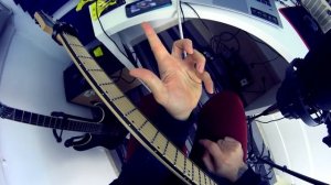 Постановка и техника левой руки гитариста - самый подробный урок