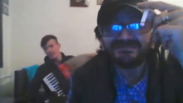 MESNYA SHPANA PRIEXALI V GOSTI K KOSTILU NABUXALS I POUT !!! ))) смотреть онлайн