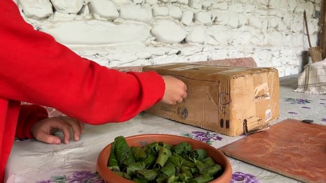 НЕОТРАЗИМЫЙ АЗЕРБАЙДЖАНСКИЙ ПЛОВ И АППЕТИТНЫЙ БИСКВИТ Азербайджанская Кухня Деревенская Кухня смотреть онлайн