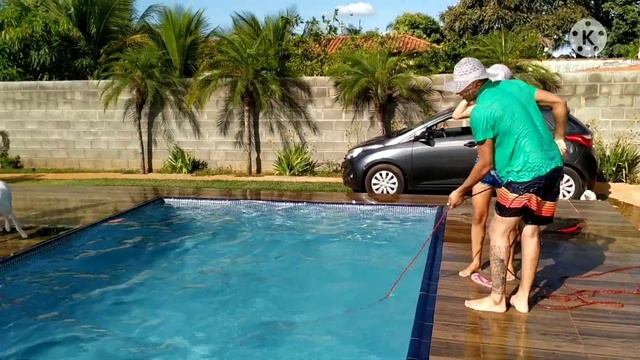 desafio do cabo de guerra na piscina !!!🌊😄 смотреть онлайн