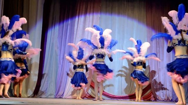 "Амира". Концерт во Дворце культуры. 13 июня смотреть онлайн