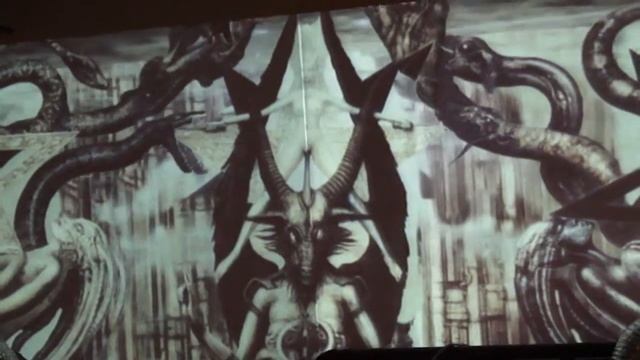 Ганс Руди Гигер в Московском Планетарии.MP4 смотреть онлайн