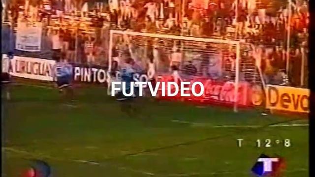 Goles Uruguayos 2000 (13°F) смотреть онлайн