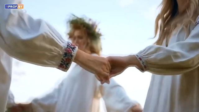 ТОП-5 самых популярных традиций и обрядов на Ивана Купала смотреть онлайн