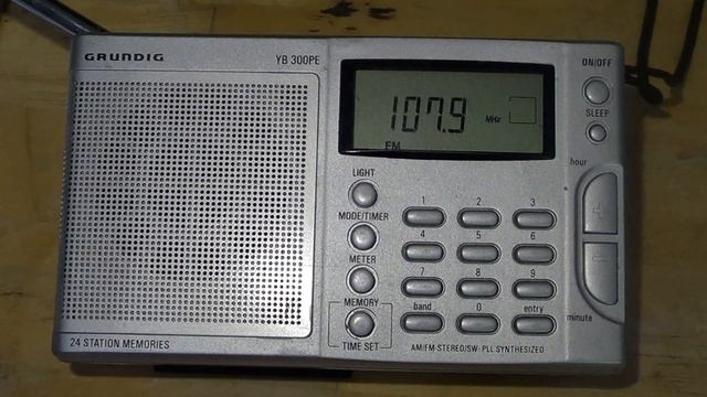 Public Radio From Burlington Vermont On Grundig YB300PE Hurricane Harvey