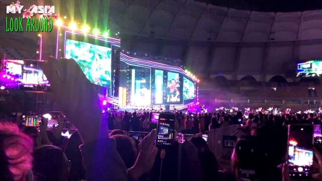 КАК В КОРЕЕ ПРОВОДЯТ КОНЦЕРТ EXO, WANNA ONE, SEVENTEEN, NCT 127, CELEB FIVE, MAMAMOO, EXID, GFRIEND смотреть онлайн